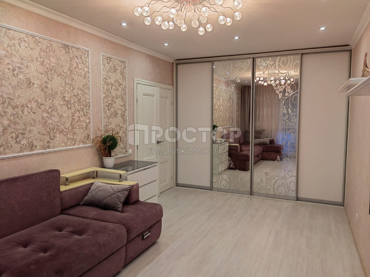 2-комнатная квартира, 52.7 м² - фото 2