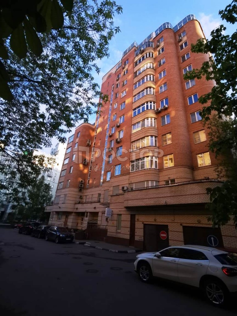 6-комнатная квартира, 330 м² - фото 2