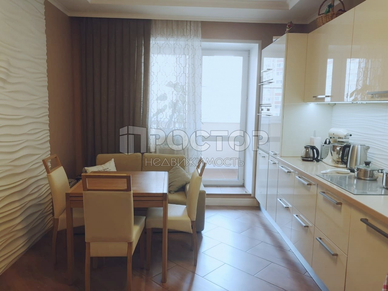 2-комнатная квартира, 70.7 м² - фото 2