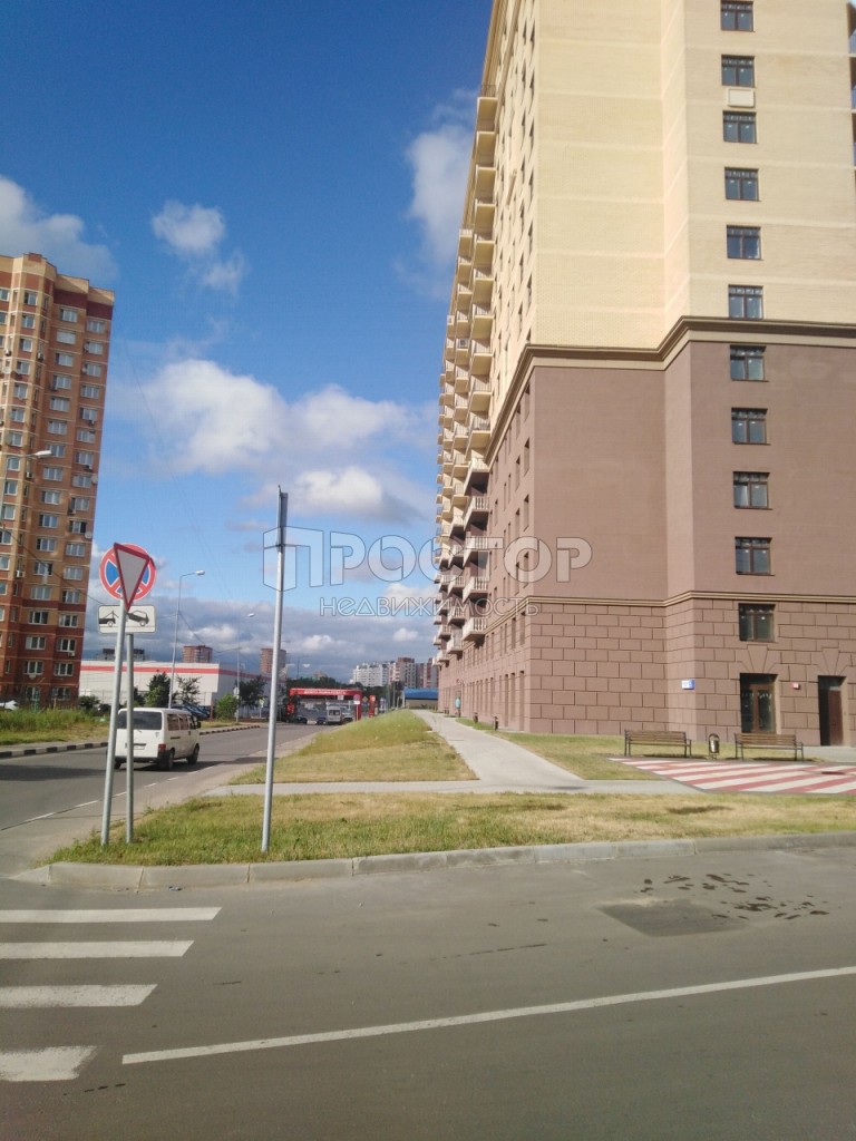 1-комнатная квартира, 41.7 м² - фото 2