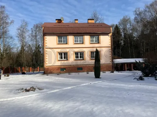 Дом, 287.8 м.кв.