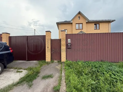 Дом, 320 м.кв.